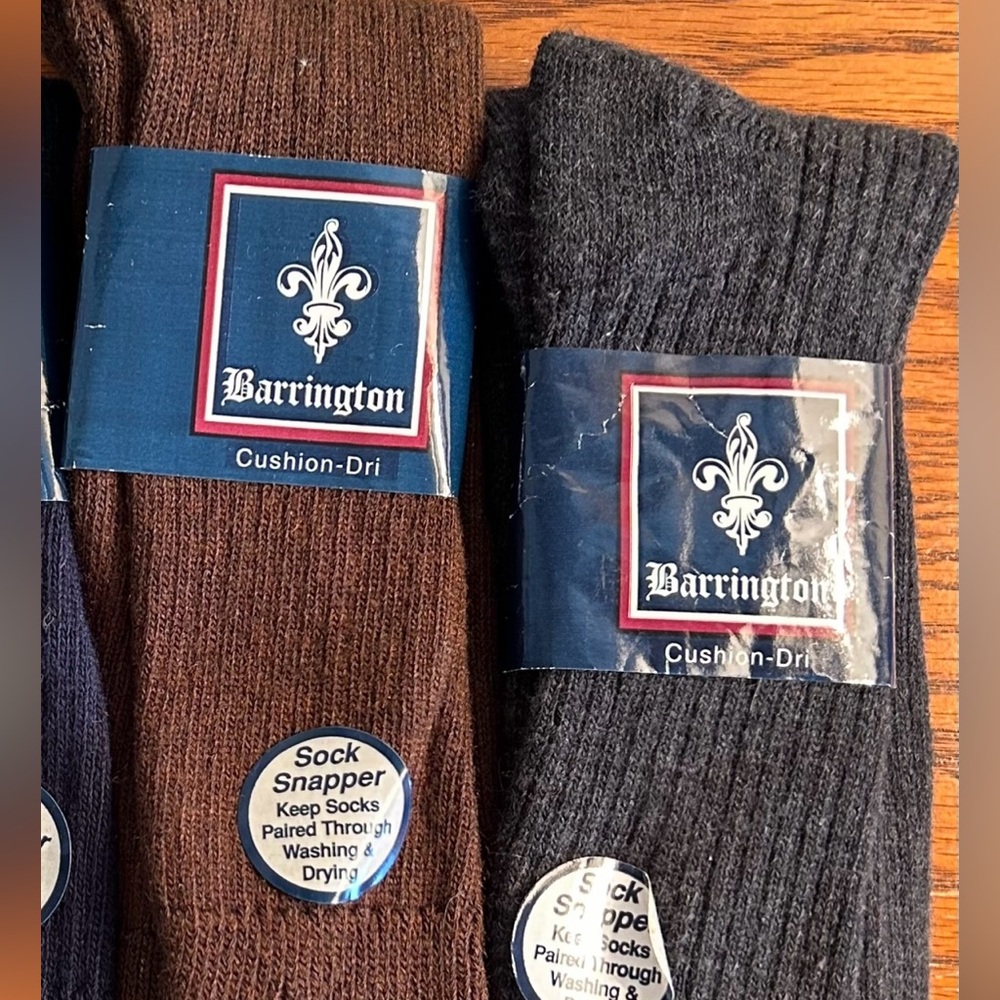 NWT two (2) VINTAGE SEARS BARRINGTON SOCKS with sock keeper snaps